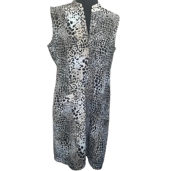 Chico’s (Additions) Sleeveless Animal Print Zipper Dress.  Size 1 - Picture 1 of 10